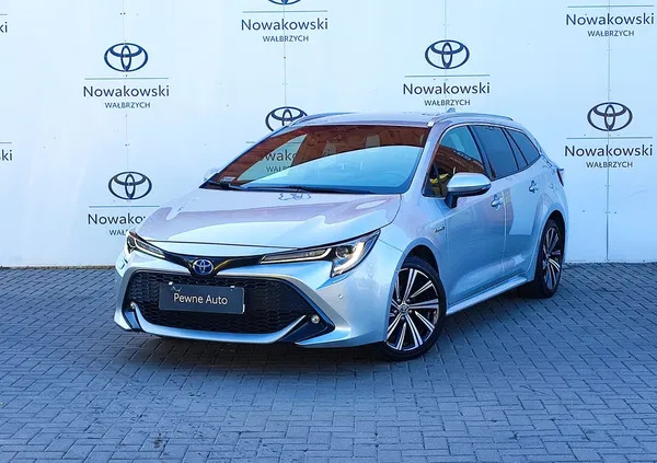 toyota corolla Toyota Corolla cena 117900 przebieg: 72343, rok produkcji 2021 z Wałbrzych